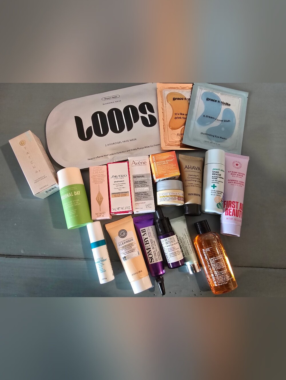 Bundle Of Assorted Skin Care Samples